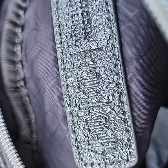 Harry Potter Hufflepuff Crossbody Purse Danielle Nicole - Picture 11 of 13